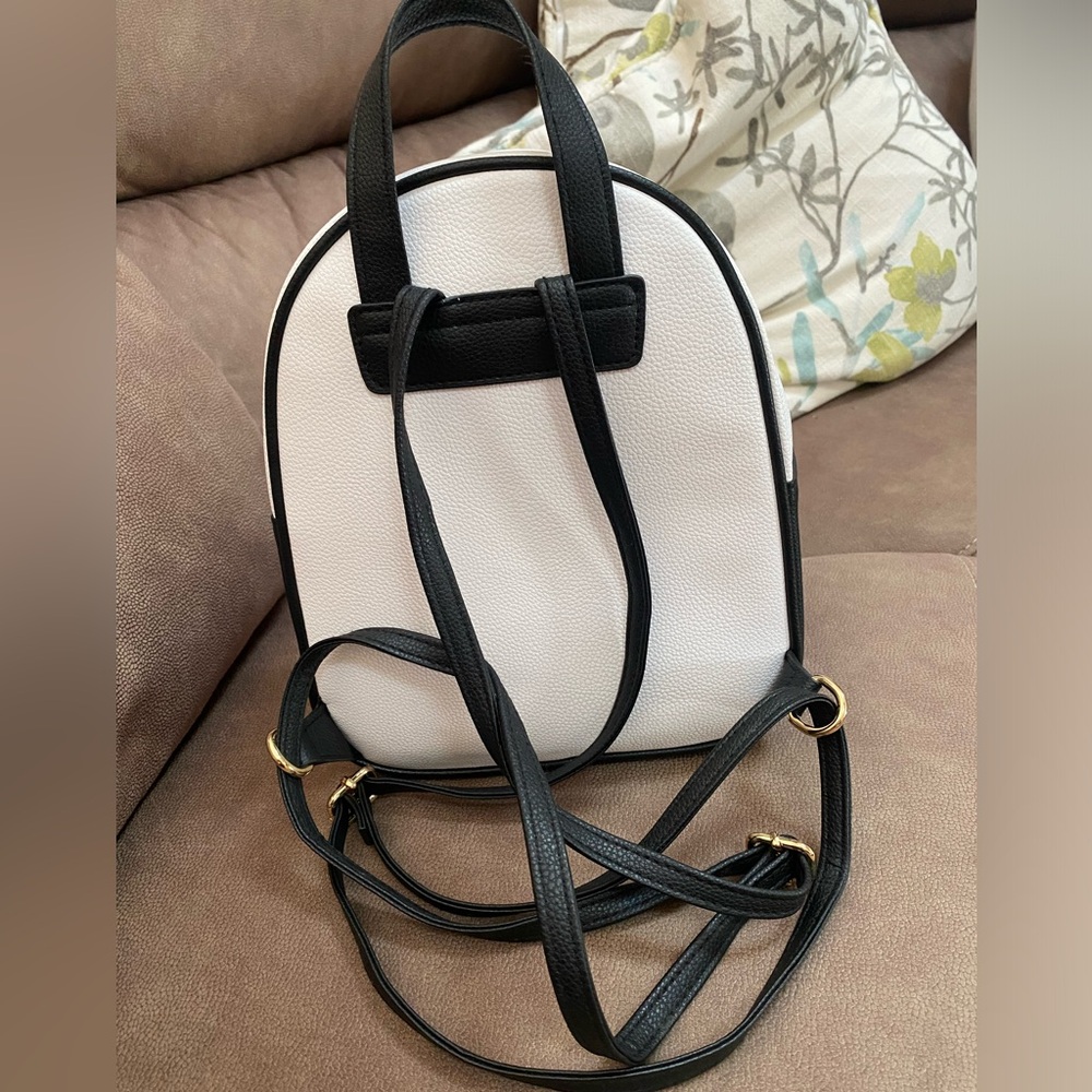 Two Tone Mini Backpack - Picture 3 of 4